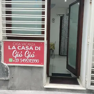 https://apt-la-casa-di-gio-gio.taorminaitalyhotels.com