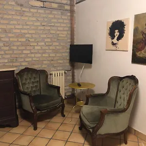 Bombetta House Apartment